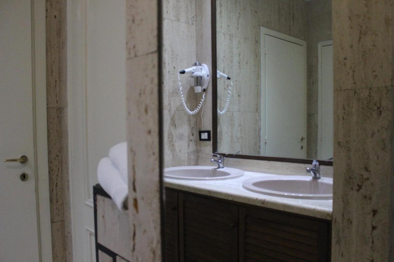 Favorit Bed & Breakfast Rome Bagian luar foto